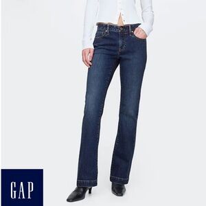 GAP Low Rise Long and Lean 30